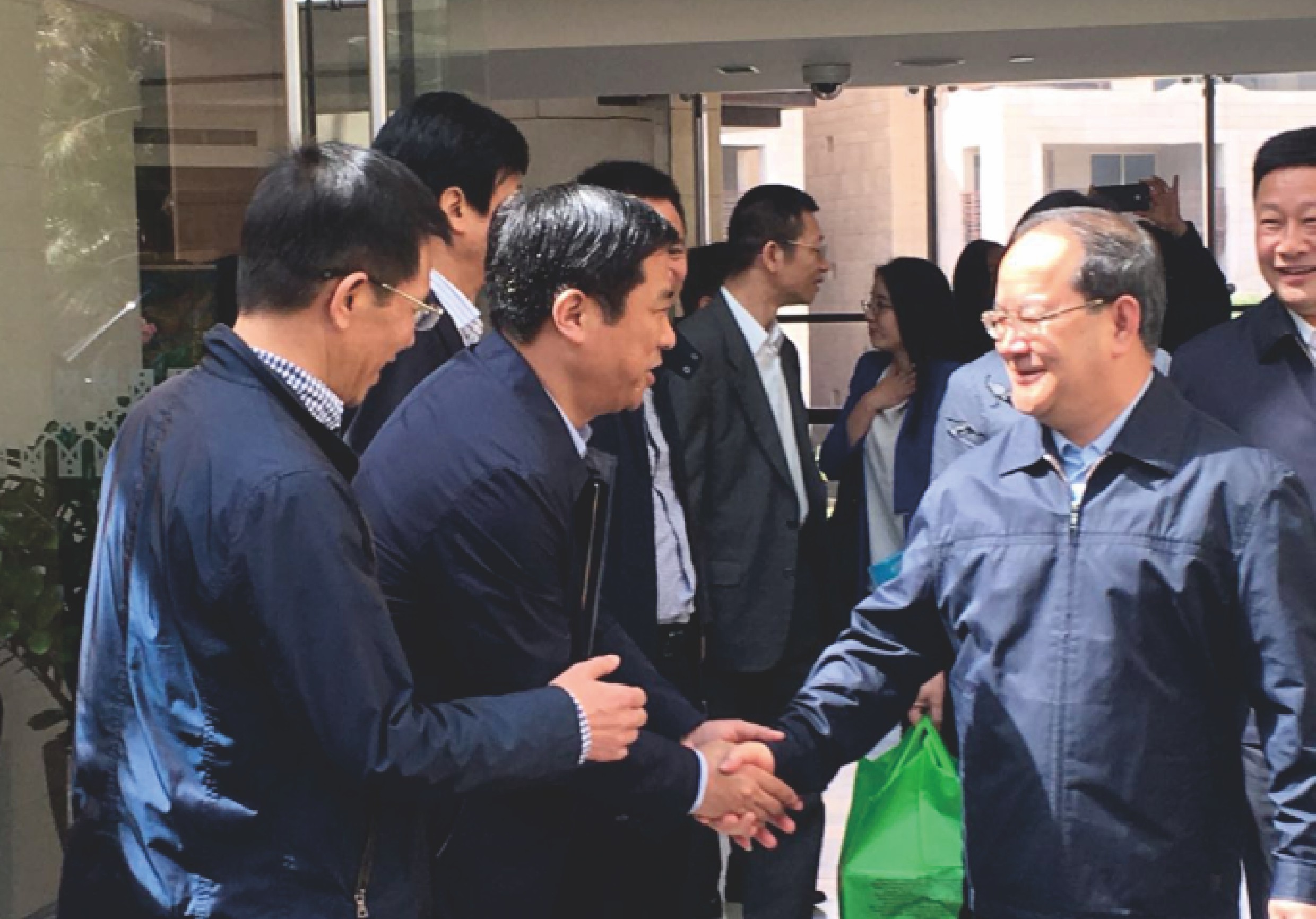 Jiangxi Provincial Party Secretary Lu Xin Meets Company Leaders