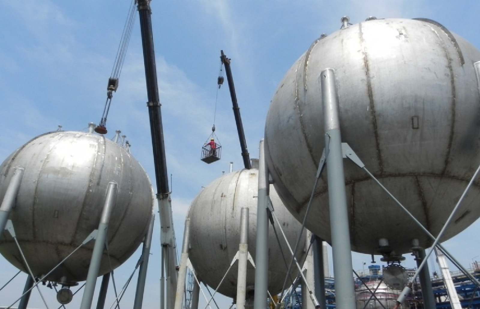 300m3 rubber cement spherical tank for TSRC-Ube (Nantong) Chemical Industry Co., Ltd.